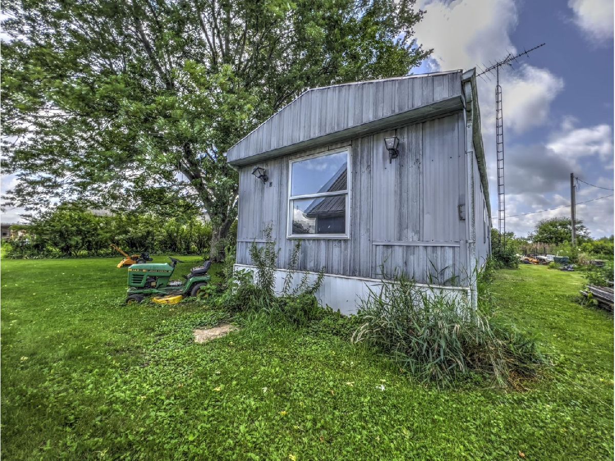  Sold Martinton Illinois, 2534 1900 East