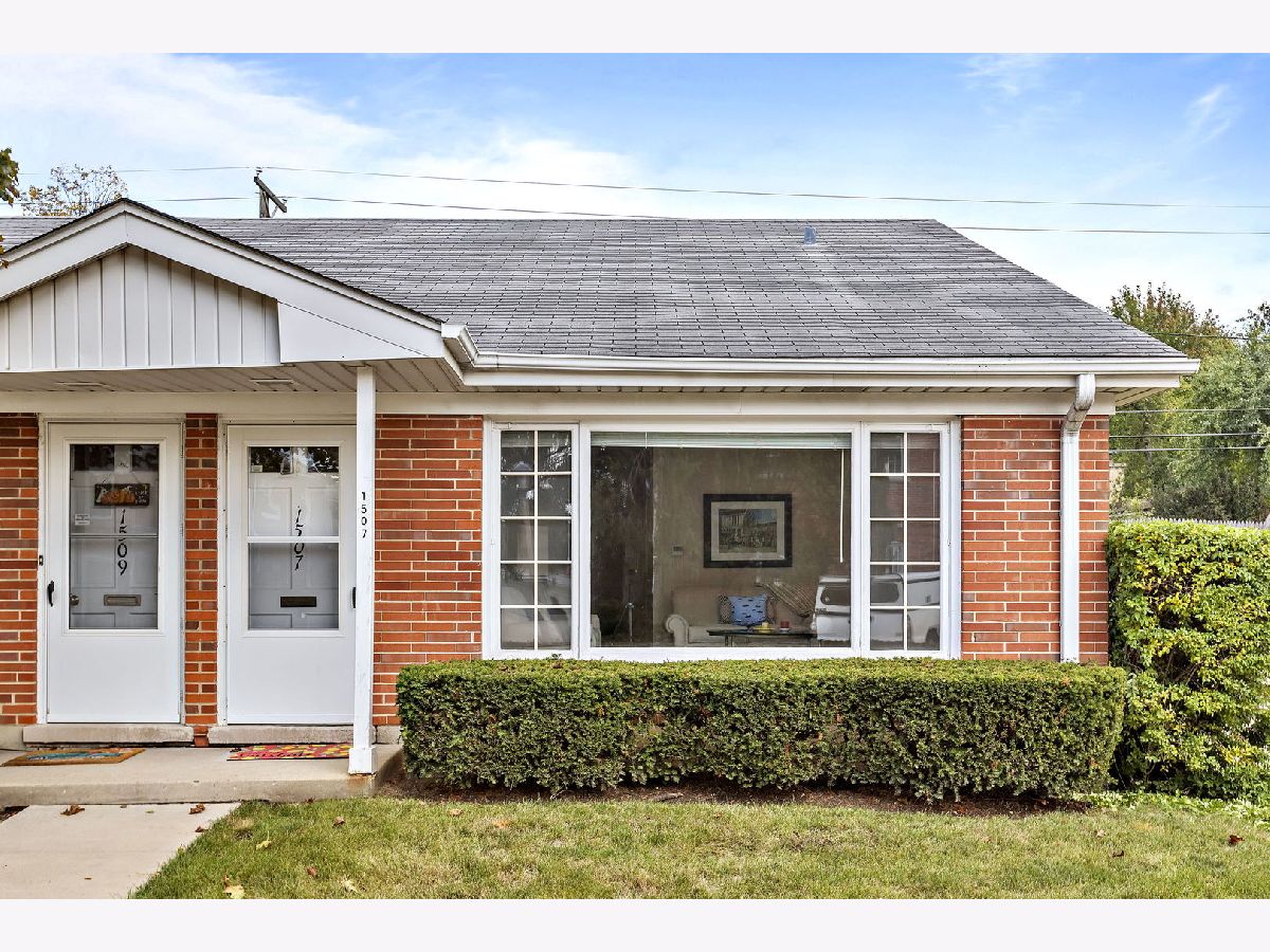 Condos & Townhomes Sold Plymouth Place Glenview Illinois, 1507 Plymouth