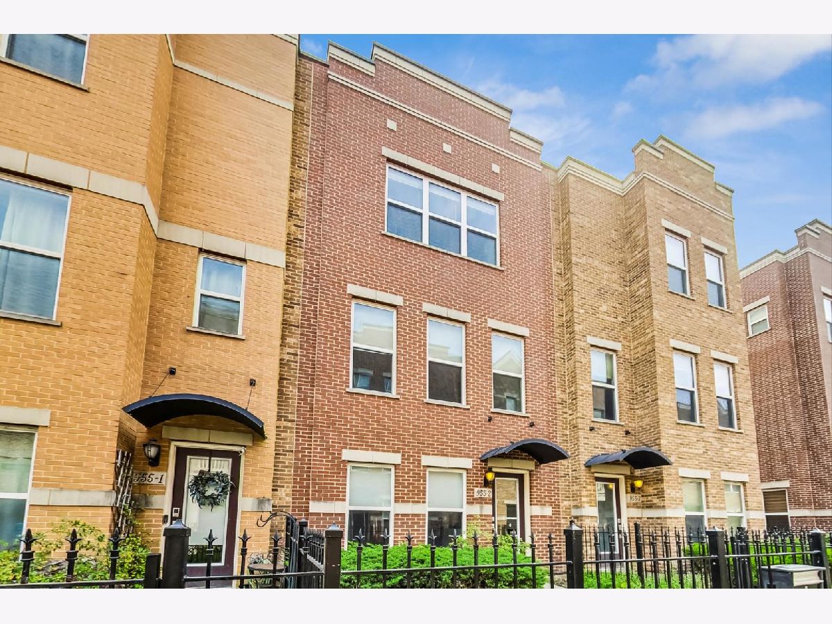 Condos & Townhomes Sold Lexington Square2 Chicago Illinois, 955 36th
