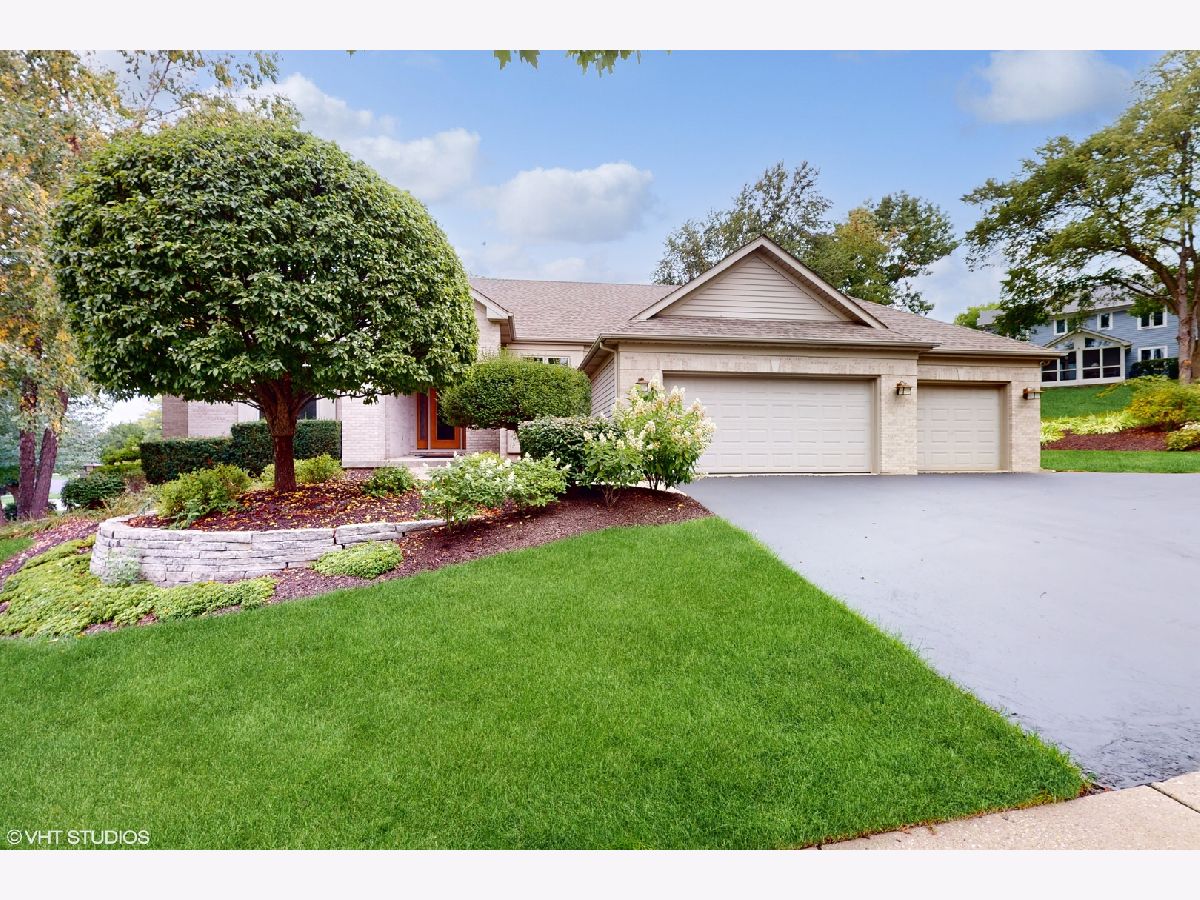 Homes Sold Hunt Club Estates Richmond Illinois, 5230 Golden Hawk