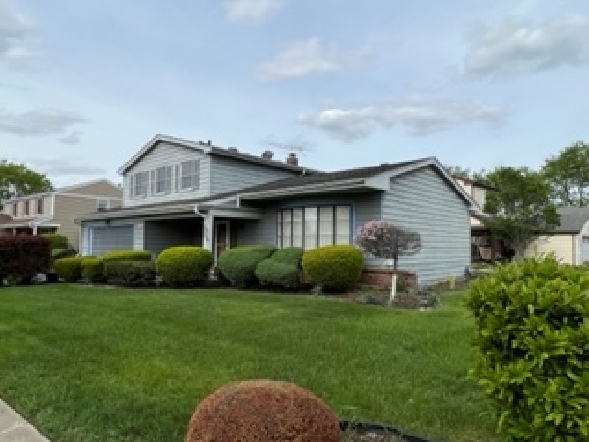 Homes Rented Oakwood Westmont Illinois, 809 Orleans