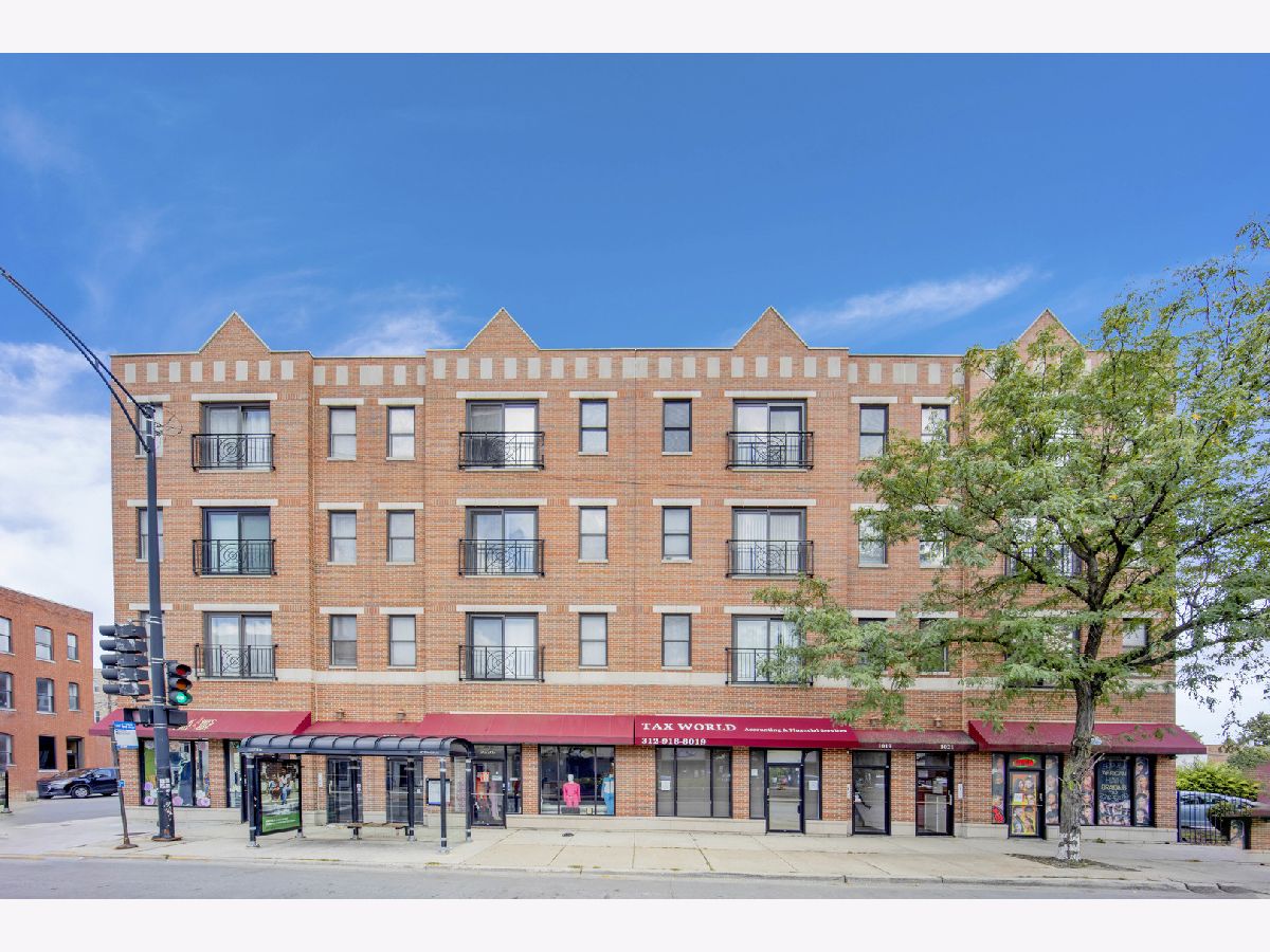 Condominiums & Homes Rented Tri-taylor Chicago Illinois, 1015 Western