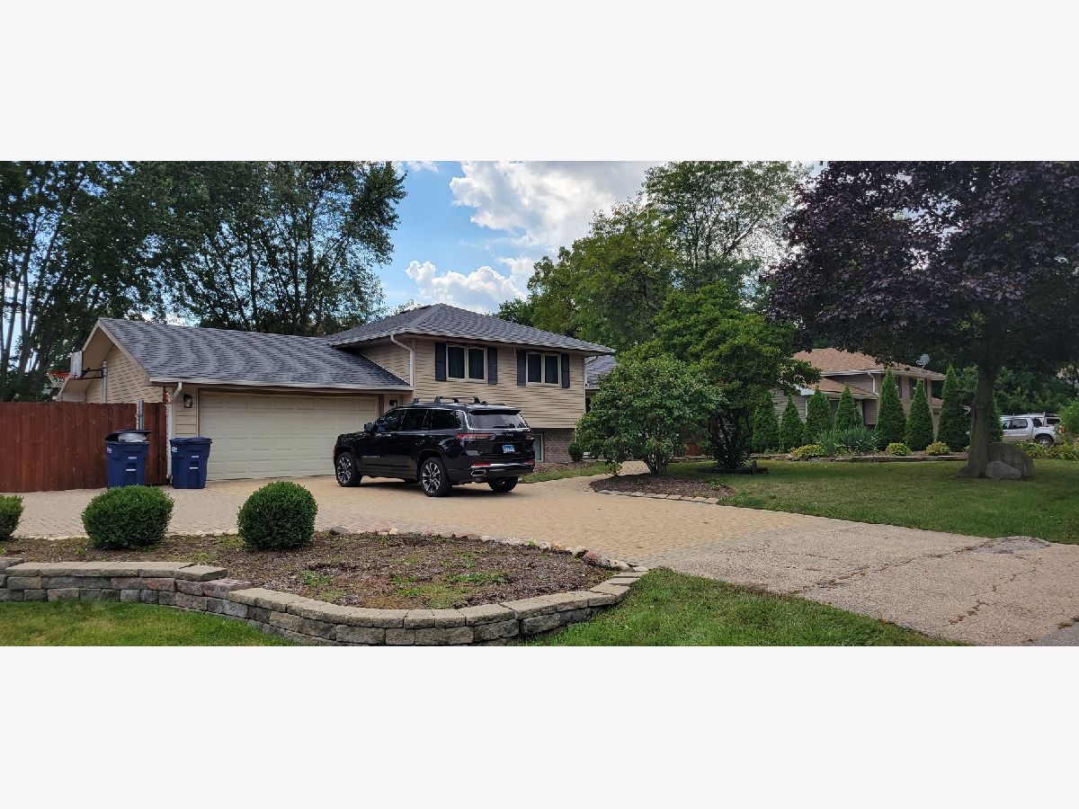 Homes & Condos & Townhomes Sold Woodland West Chicago Illinois, 29w189 Blair