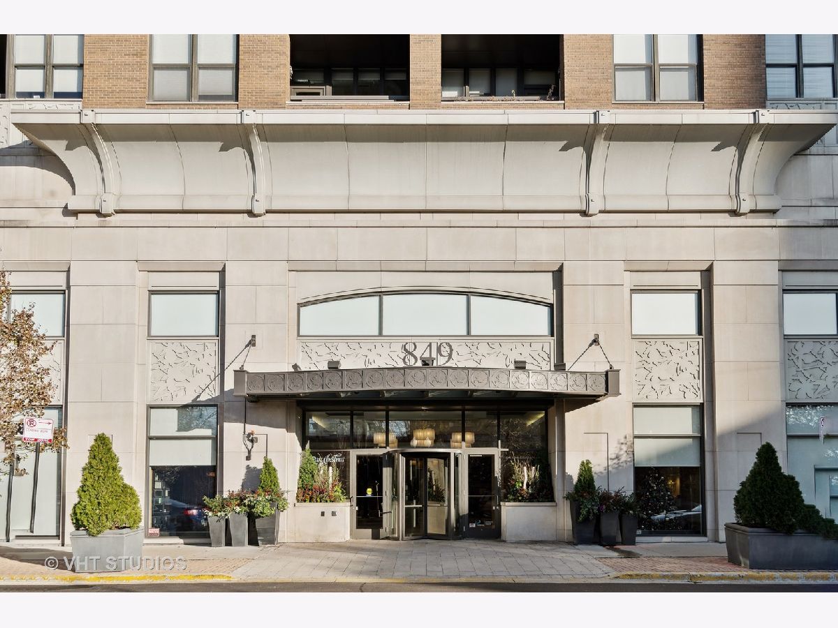 Condominiums Sold Parc Chestnut Chicago Illinois, 849 Franklin