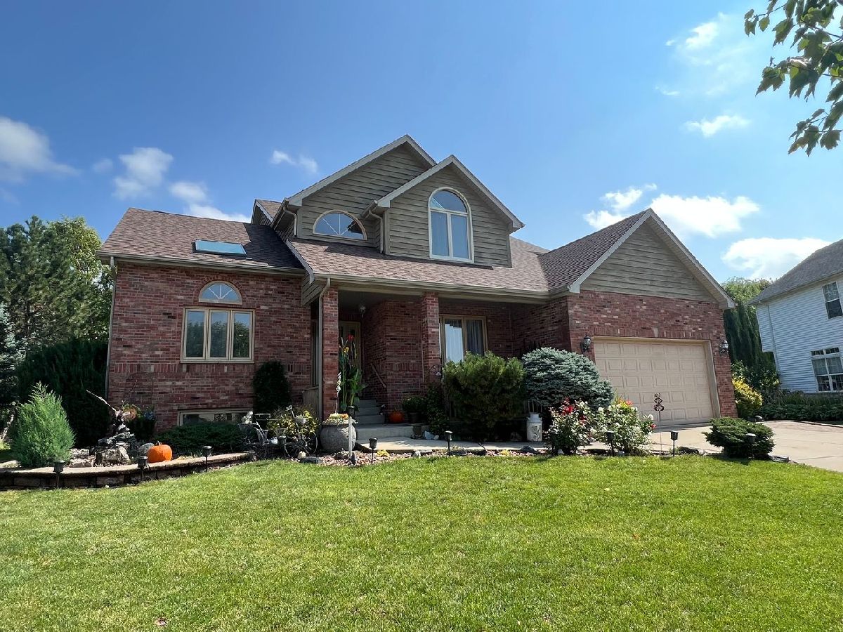 Homes Sold Karen Springs Lockport Illinois, 16626 Karen Springs