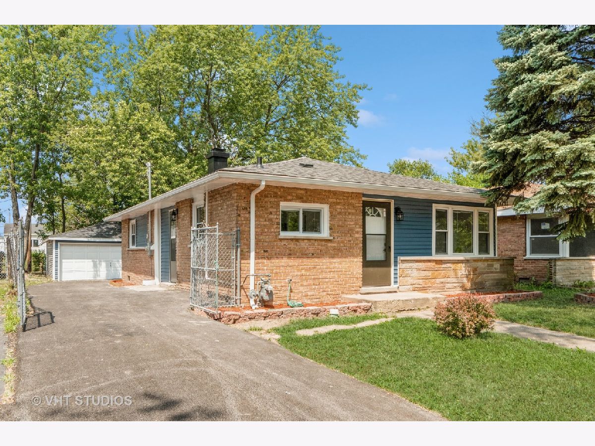 Homes Sold Kingston Green Markham Illinois, 16448 Winchester