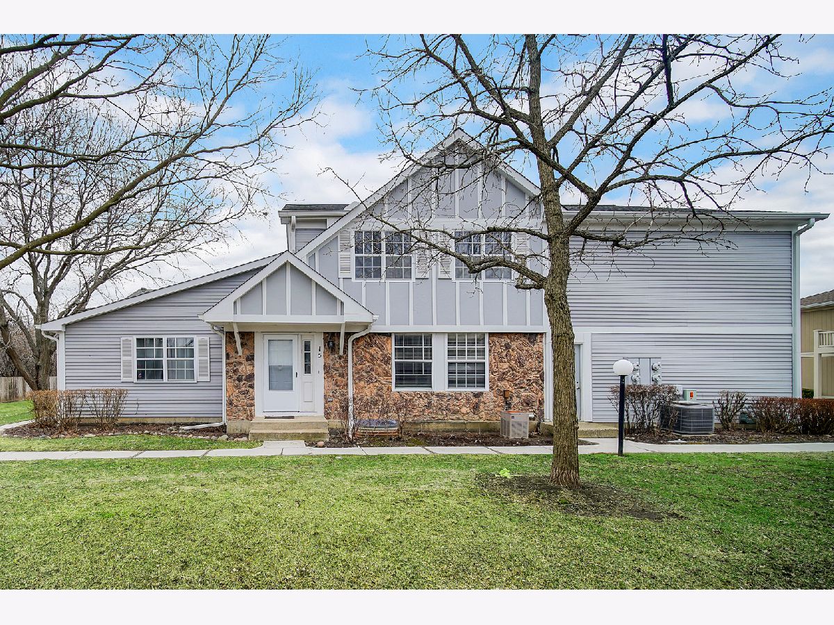 Townhomes & Condos Rented Westwood Vernon Hills Illinois, 15 Tanwood