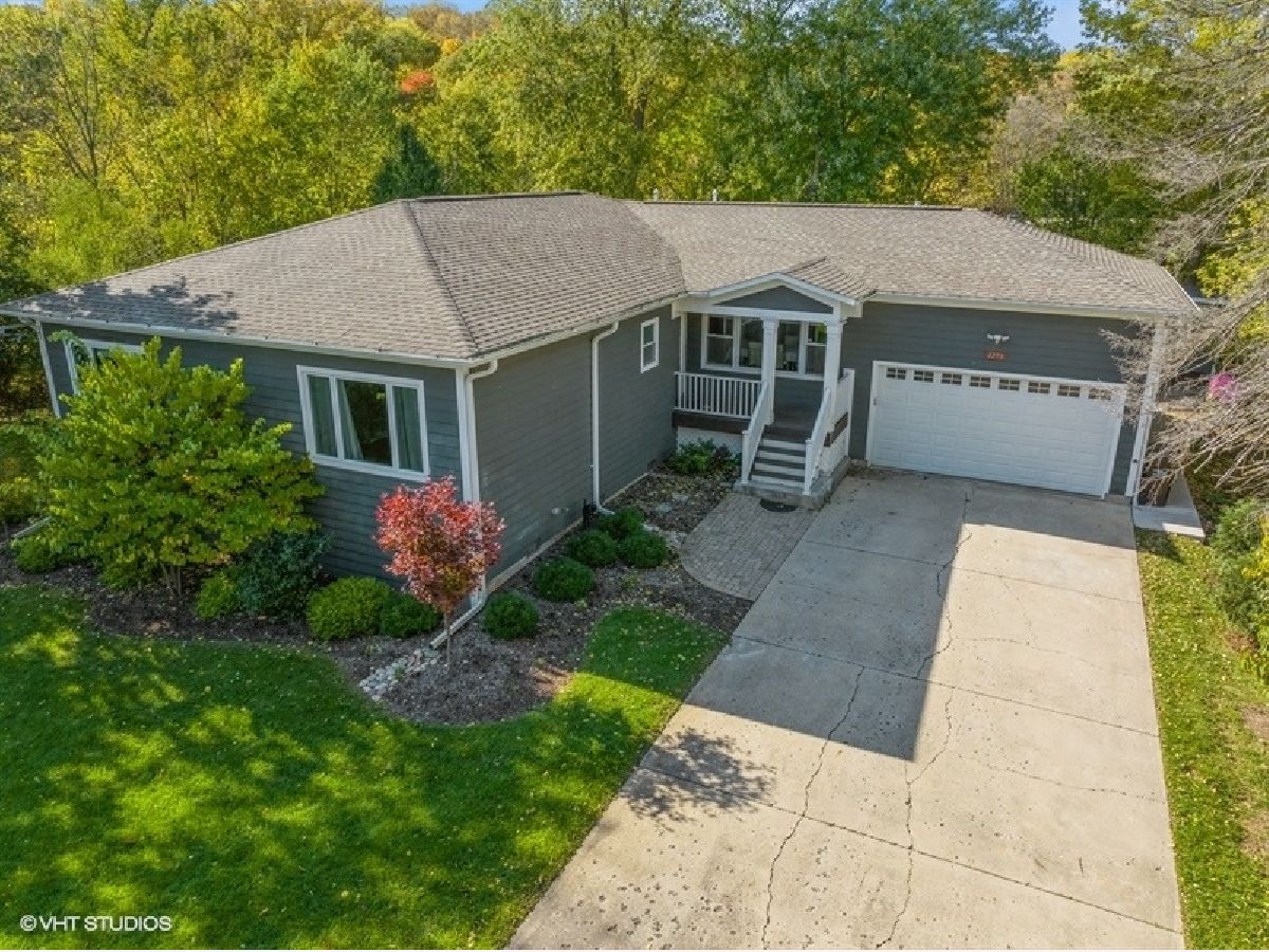 Homes Sold Algonquin Shores Algonquin Illinois, 1270 Winaki