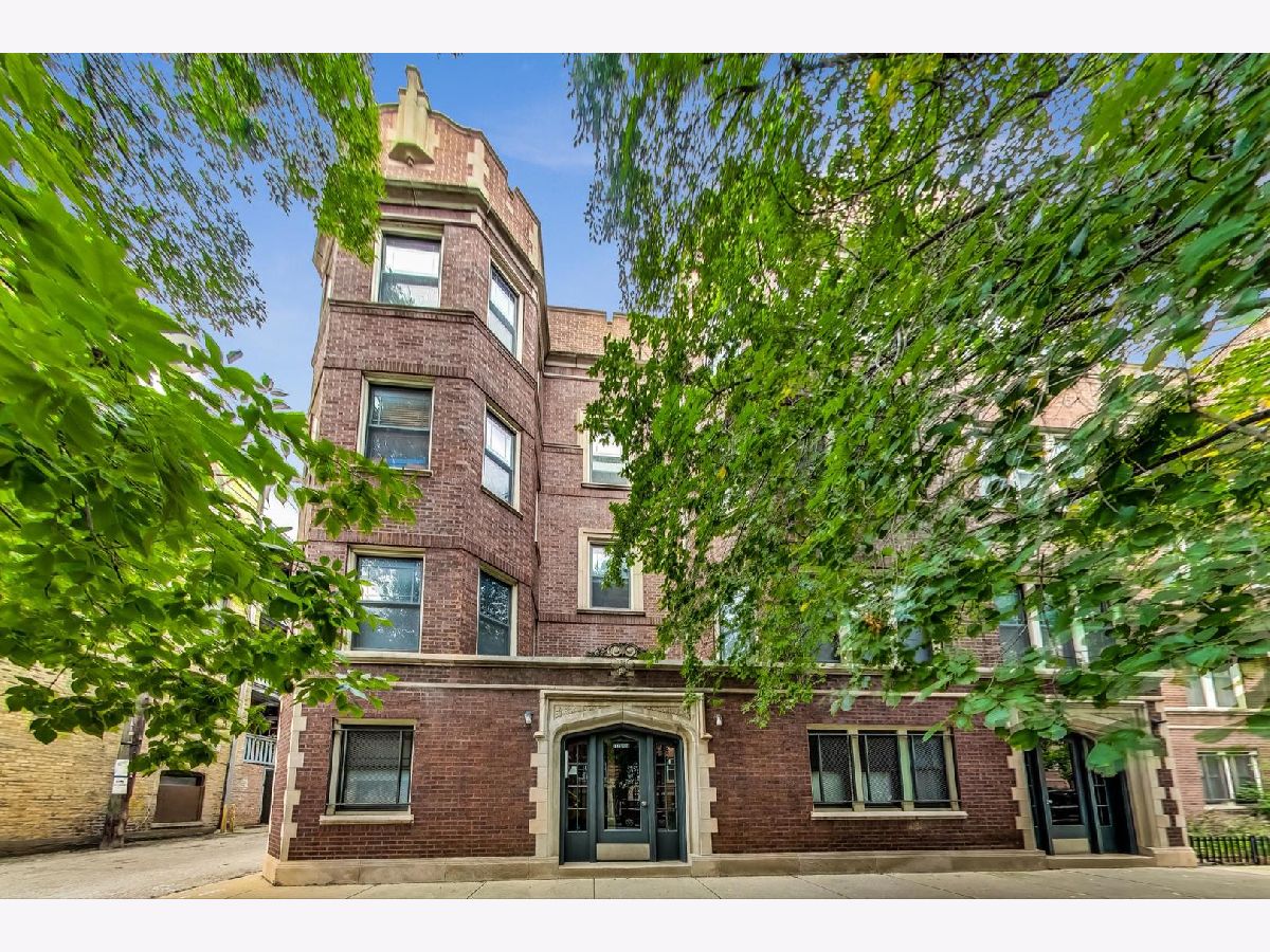 Condos & Townhomes Sold Bella Vita Condominiums Chicago Illinois, 7020 Paulina