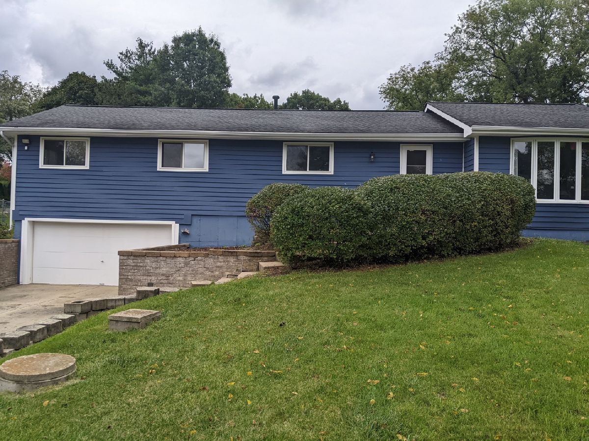 Homes Sold Rolling Hills Estates Crystal Lake Illinois, 5914 Marietta