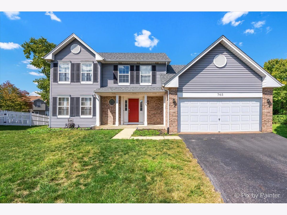 Homes & Condos & Townhomes Sold Lakeview Estates Oswego Illinois, 765 Poplar