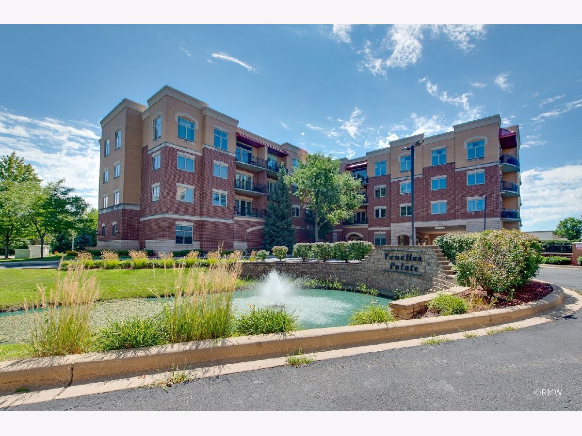 Condominiums Sold Venetian Pointe Addison Illinois, 1200 Foxdale