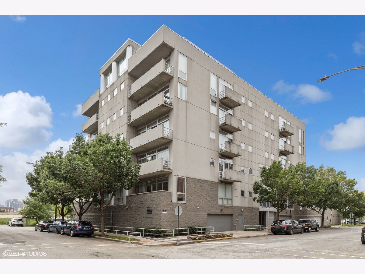 Condos & Townhomes Sold Montreux Condos Chicago Illinois, 1035 Huron