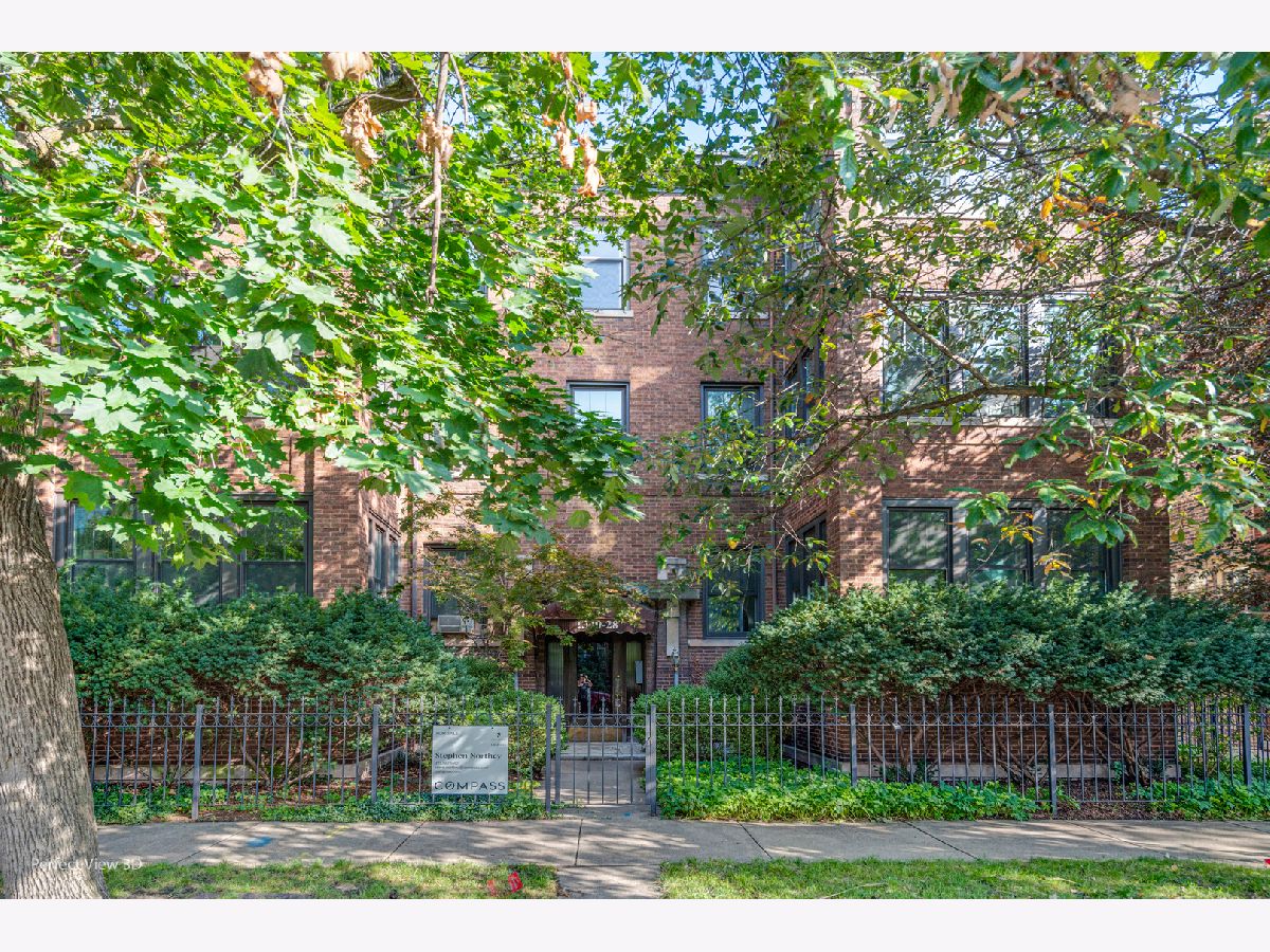 Condominiums & Homes Sold Edgewater Glen Chicago Illinois, 1330 Elmdale