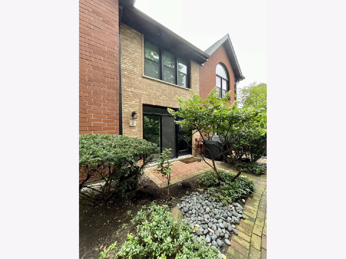Townhomes & Condos Sold Wolcott Row Chicago Illinois, 1801 Diversey