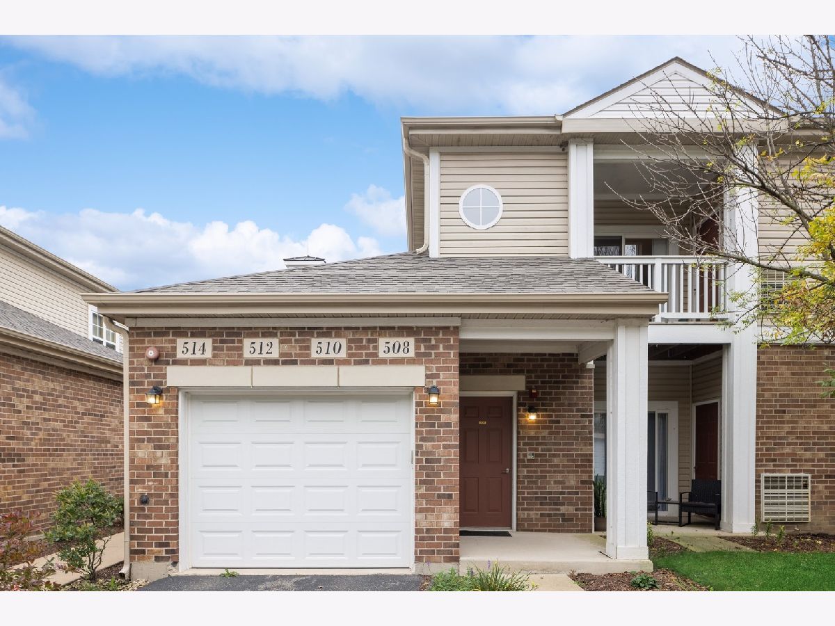 Condos & Townhomes Sold Pine Ridge Club Oswego Illinois, 508 Pineridge
