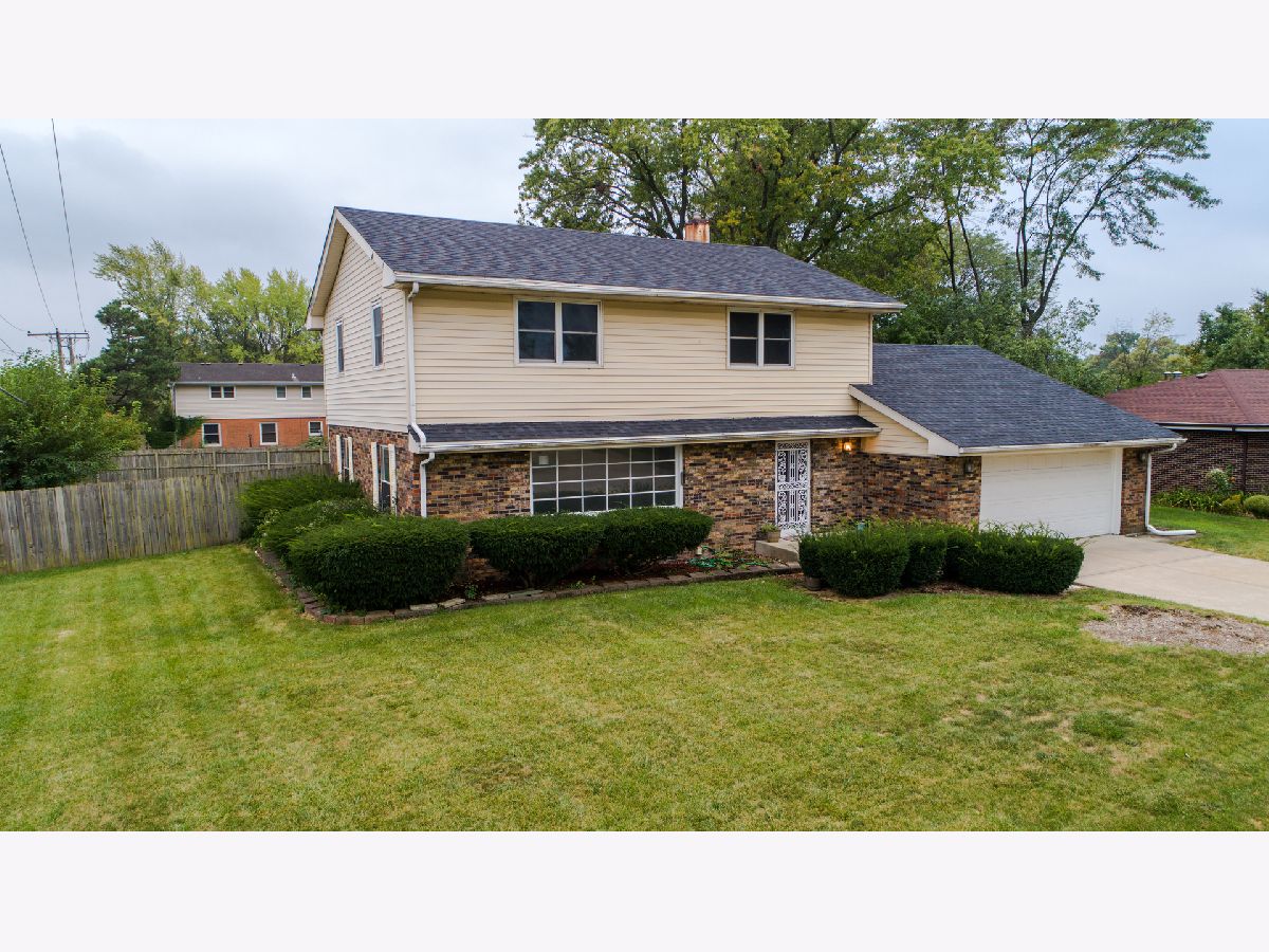 Homes & Condominiums Sold Twin Oaks Joliet Illinois, 3200 Rosemont