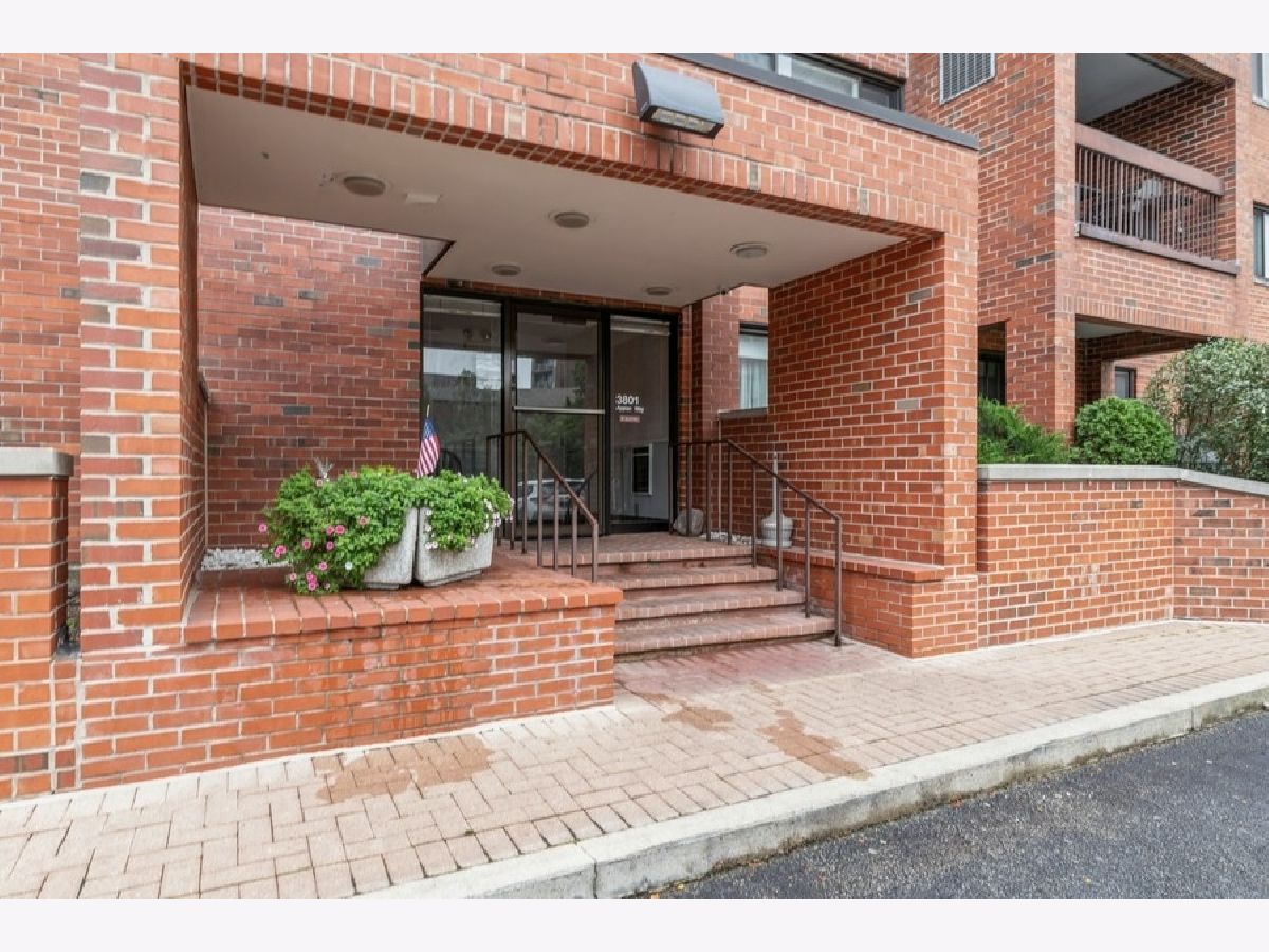 Triumvera Glenview IL, Condos & Townhomes For Sale & For Rent Sadie