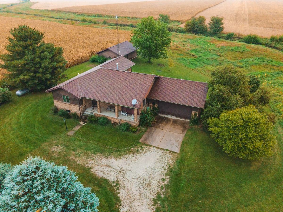  Sold Graymont Illinois, 20532 700 East