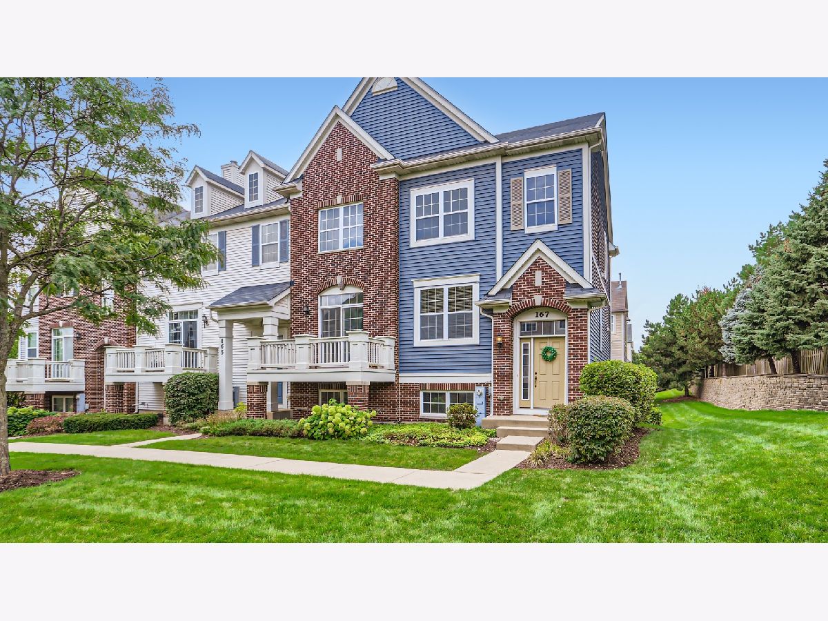 Townhomes & Condos Sold Fountains At Town Center Carol Stream Illinois, 167 Goldenhill