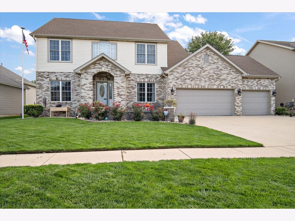 Homes Sold Wintergreen Normal Illinois, 1065 Balsam