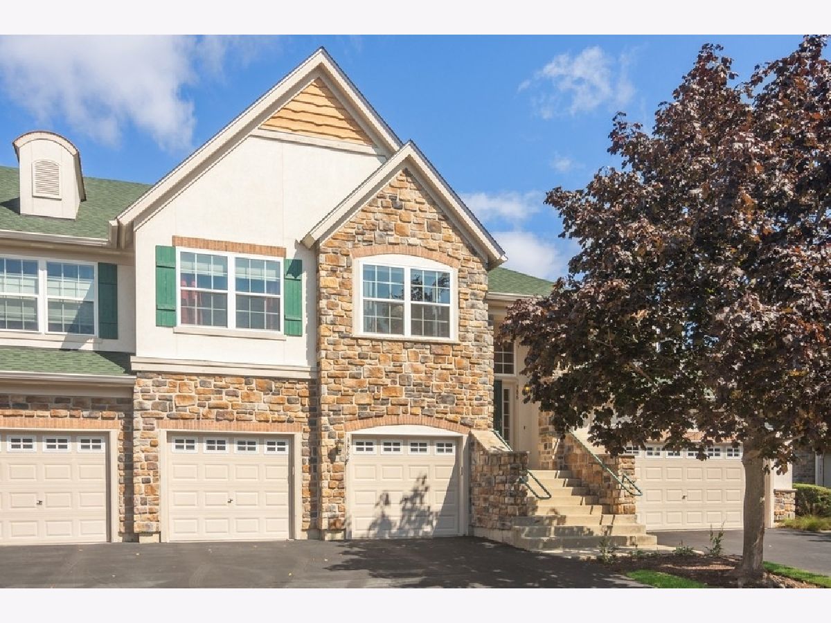 Townhomes Sold Bay Tree Vernon Hills Illinois, 386 Bay Tree