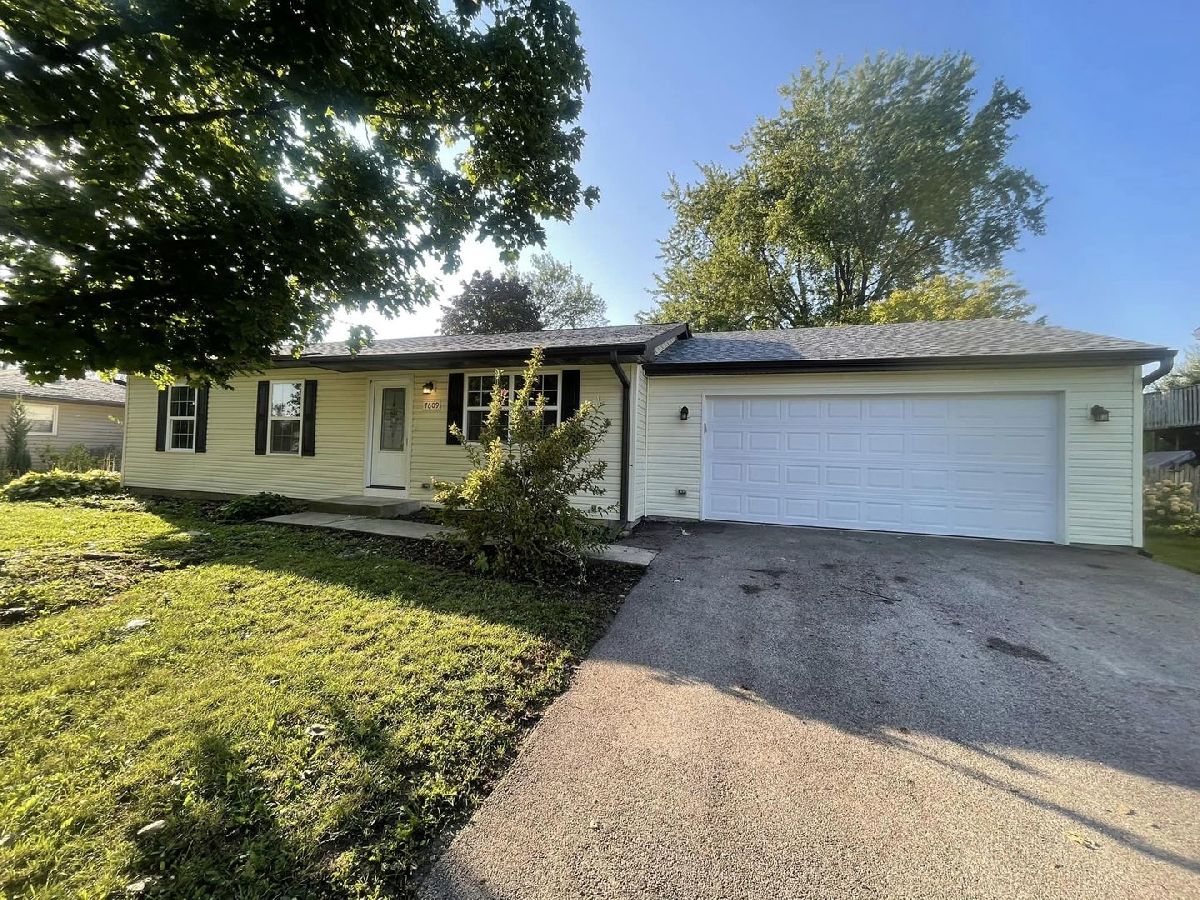 Homes Sold Sunny Oaks Wonder Lake Illinois, 7609 Lucy