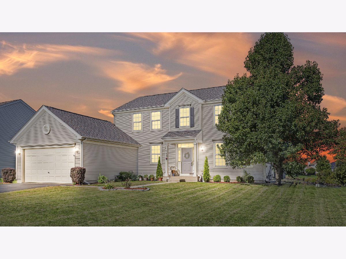 Homes Sold Whispering Meadows Yorkville Illinois, 2449 Alan Dale