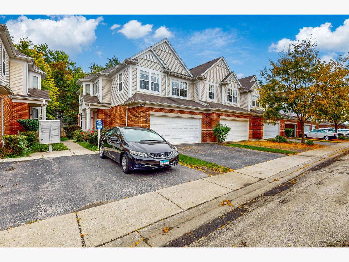 Townhomes Sold Buckingham Pointe Des Plaines Illinois, 1689 Buckingham