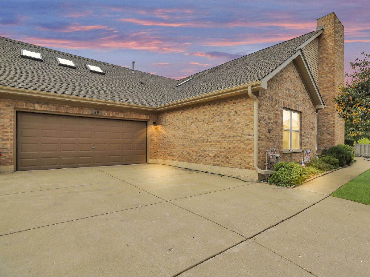 Townhomes Sold The Crossing Bloomingdale Illinois, 158 Canterbury