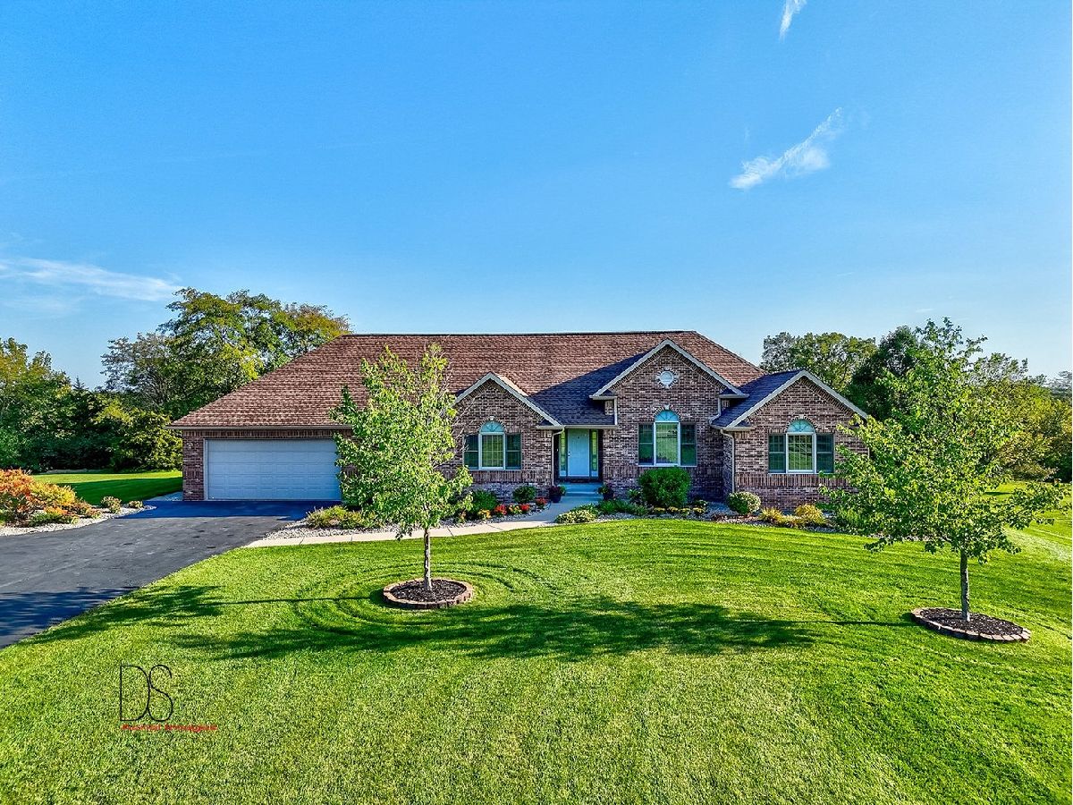 Homes Sold Saddlewood Estates Marseilles Illinois, 2320 Oakwood