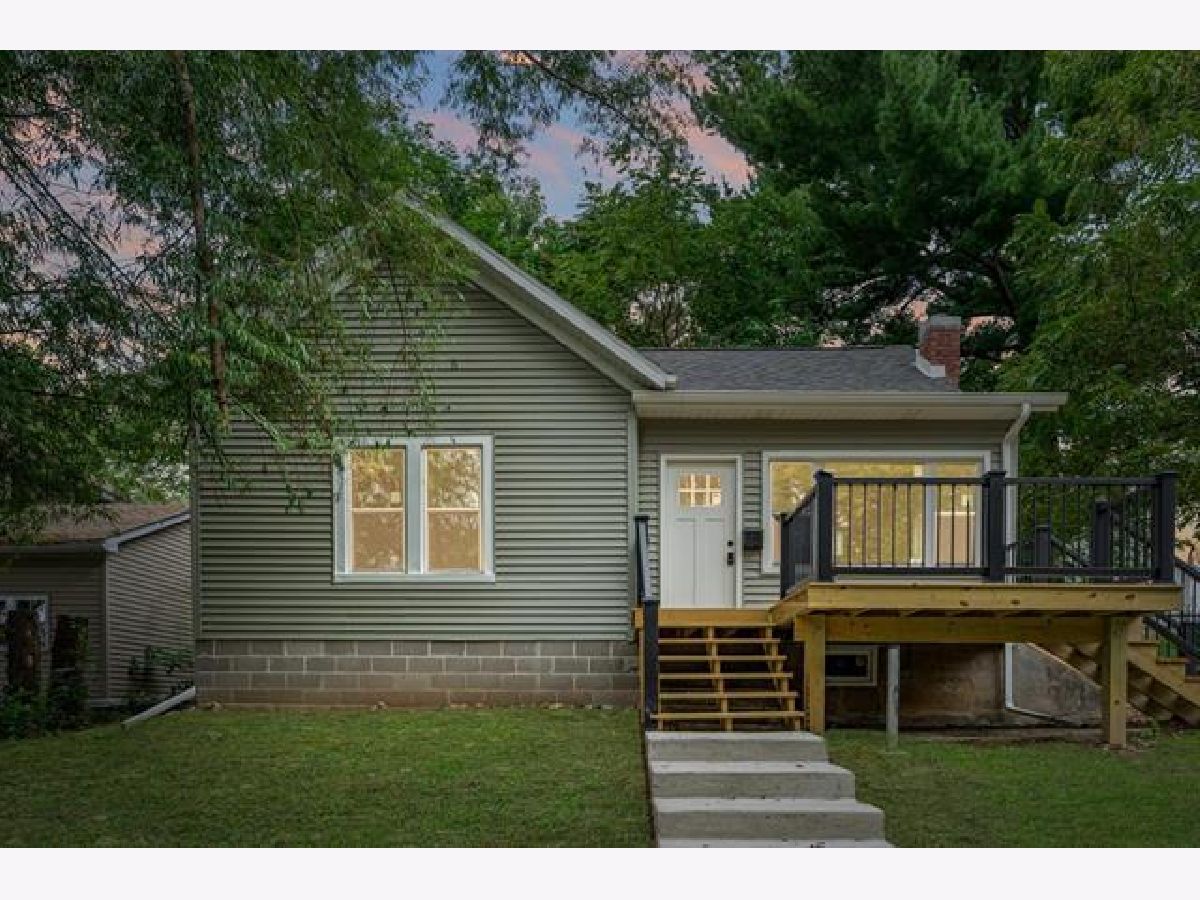  Sold Savanna Illinois, 523 5th