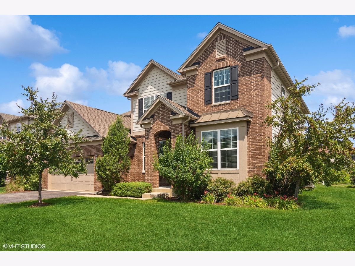 Homes Sold Hawthorn Hills Hawthorn Woods Illinois, 12 Andrew