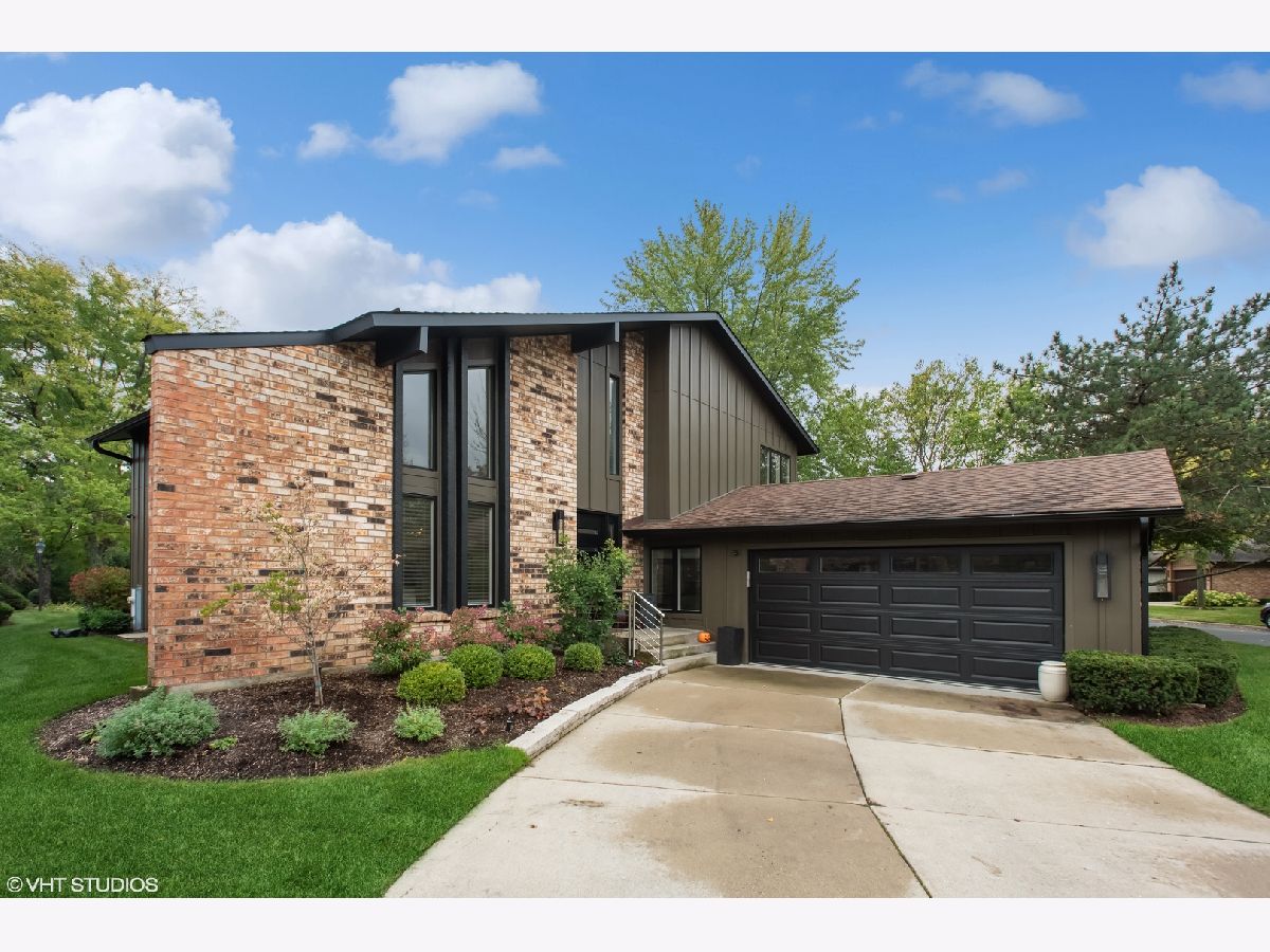 Condominiums & Homes Sold Ville Du Parc Northbrook Illinois, 1435 Lorete