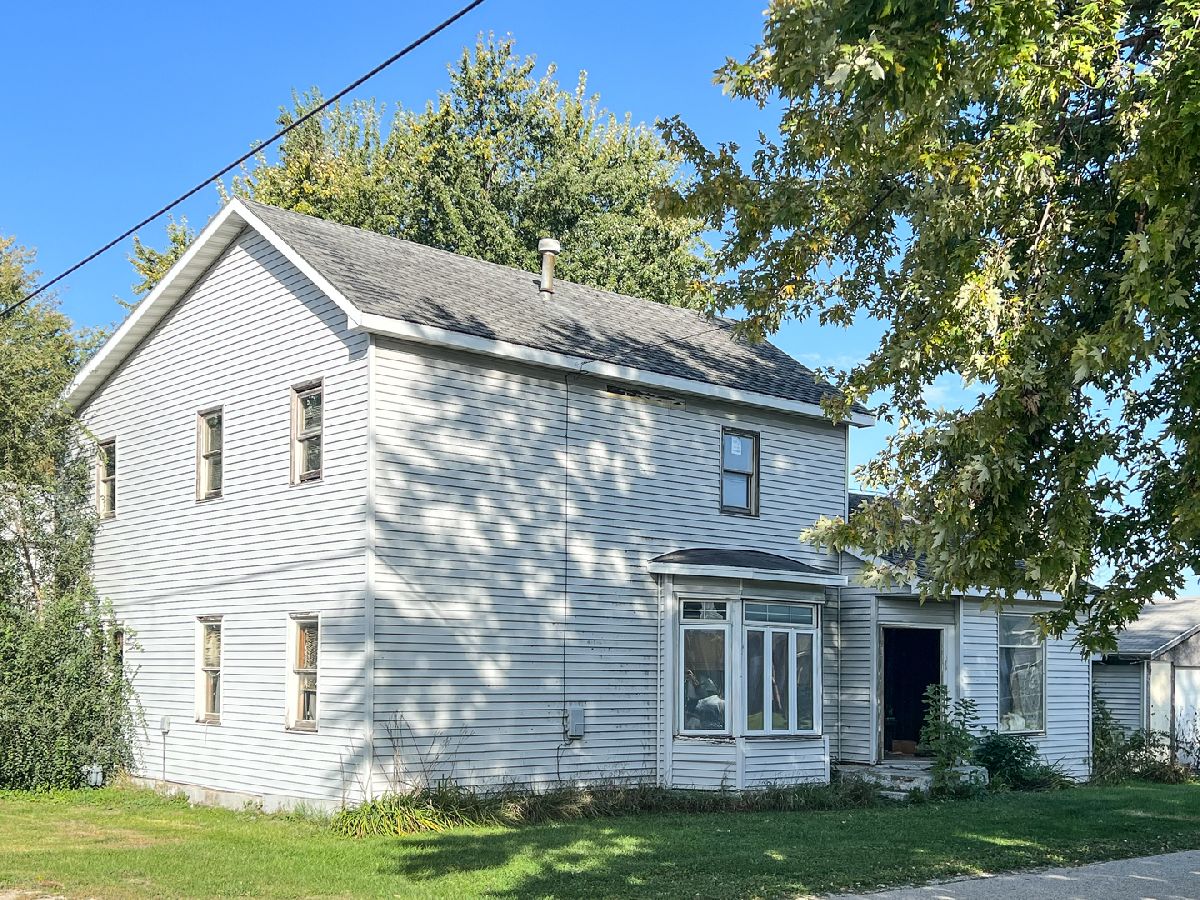  Sold Creston Illinois, 123 North