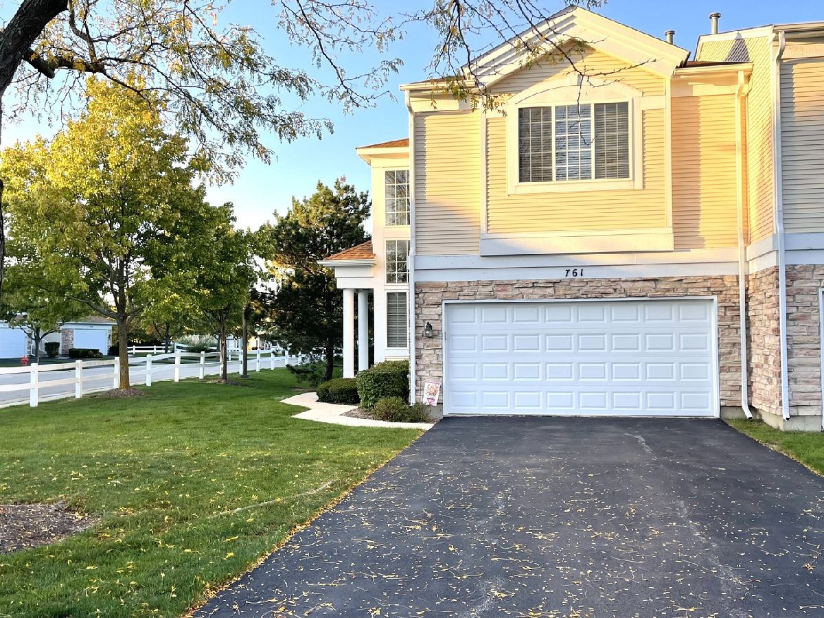 Townhomes & Condos Sold Sierra Ridge Elgin Illinois, 761 Verde Vista