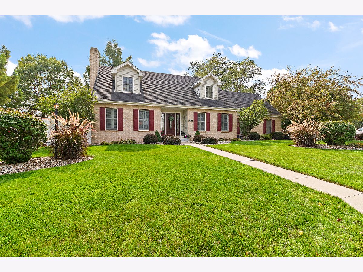 Homes & Townhomes & Condos Sold Briarcliff Bourbonnais Illinois, 1390 Stratford