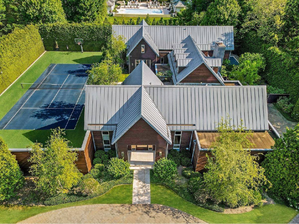 Homes Sold Woodley Road Winnetka Illinois, 111 Woodley