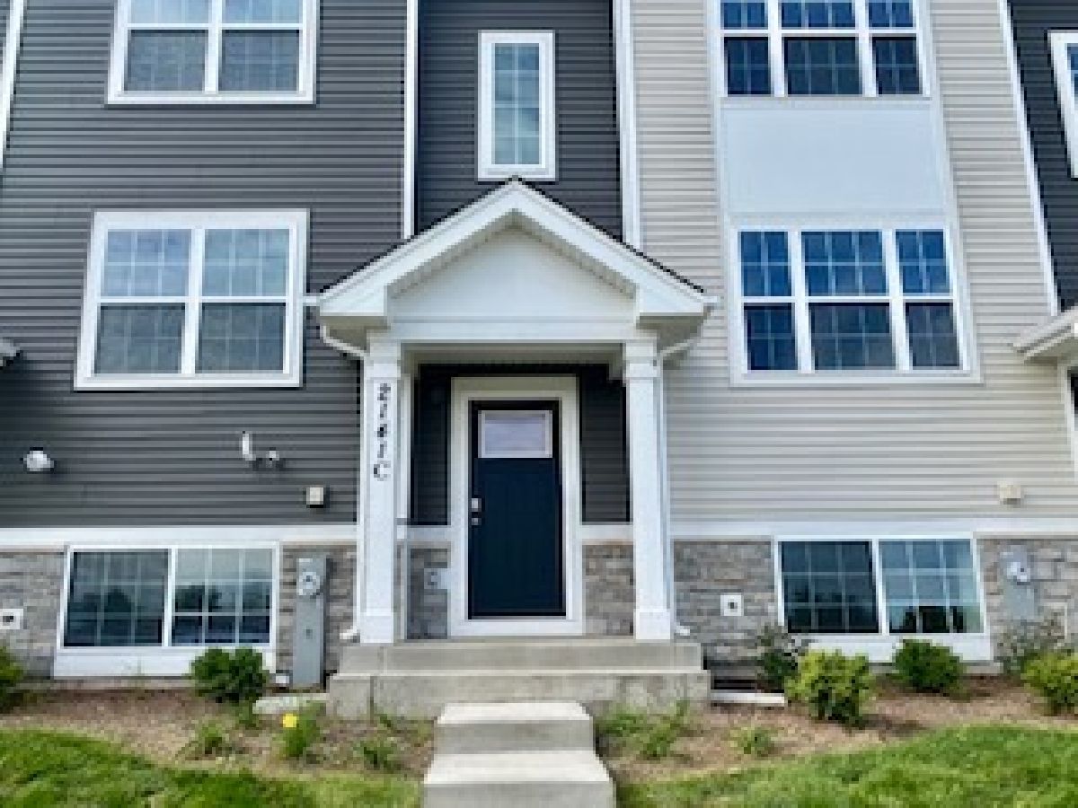 Condos & Townhomes & Homes Rented Stonewater Wonder Lake Illinois, 2141 Sassafras