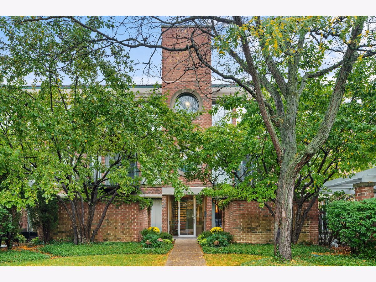 Condos & Townhomes Sold Meadowlake Northfield Illinois, 6040 Arbor