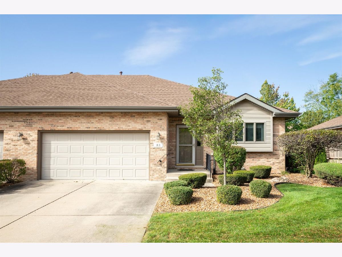 Townhomes Sold Grand Prairie New Lenox Illinois, 83 Whisper Creek