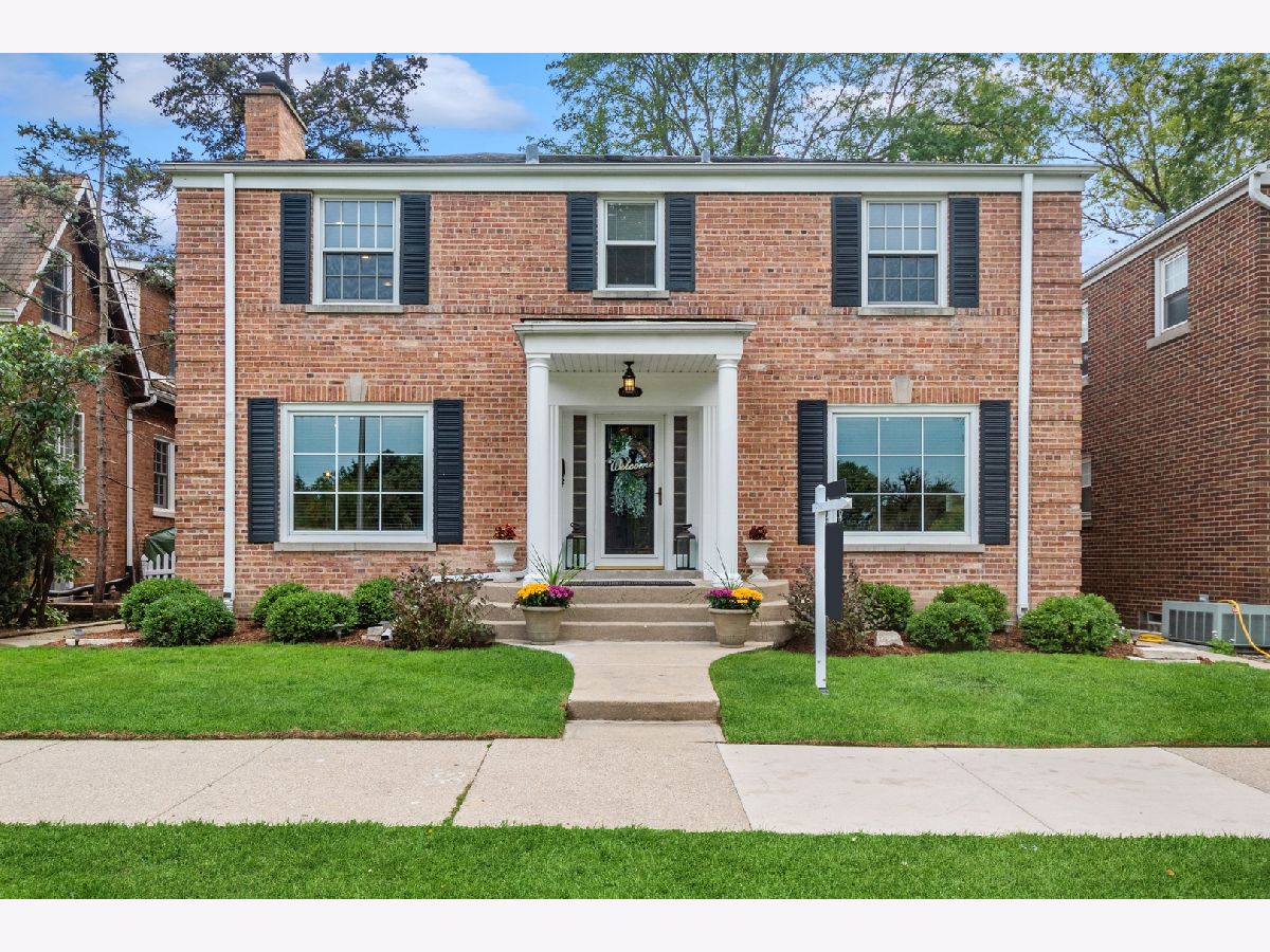 Homes Sold South Edgebrook Chicago Illinois, 6330 Indian