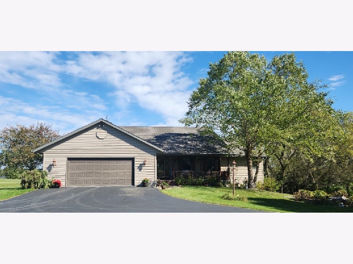  Sold Lake Carroll Illinois, 17-154 Lakeside