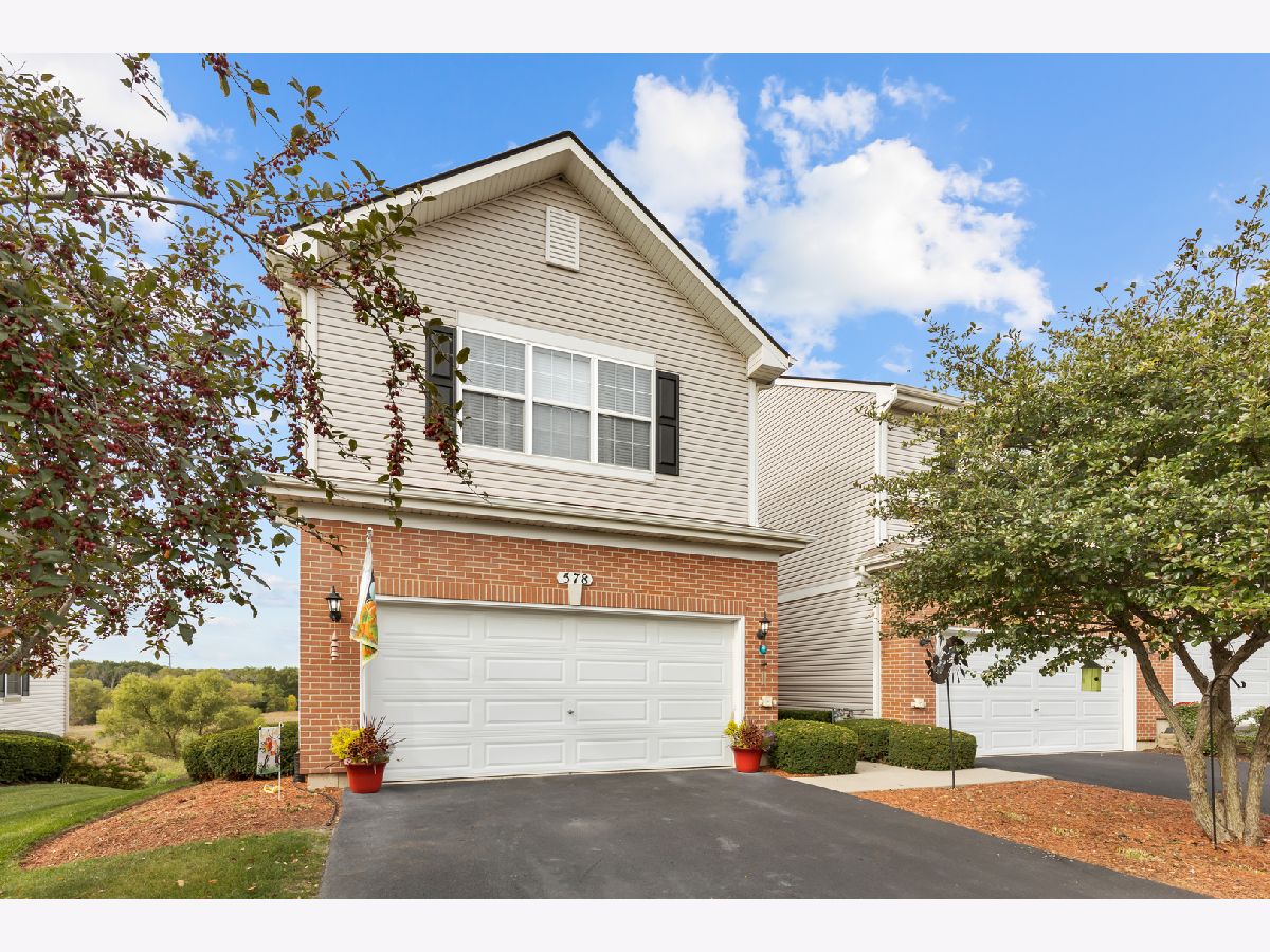 Townhomes Sold Fairfield Lakes Round Lake Illinois, 578 Fox