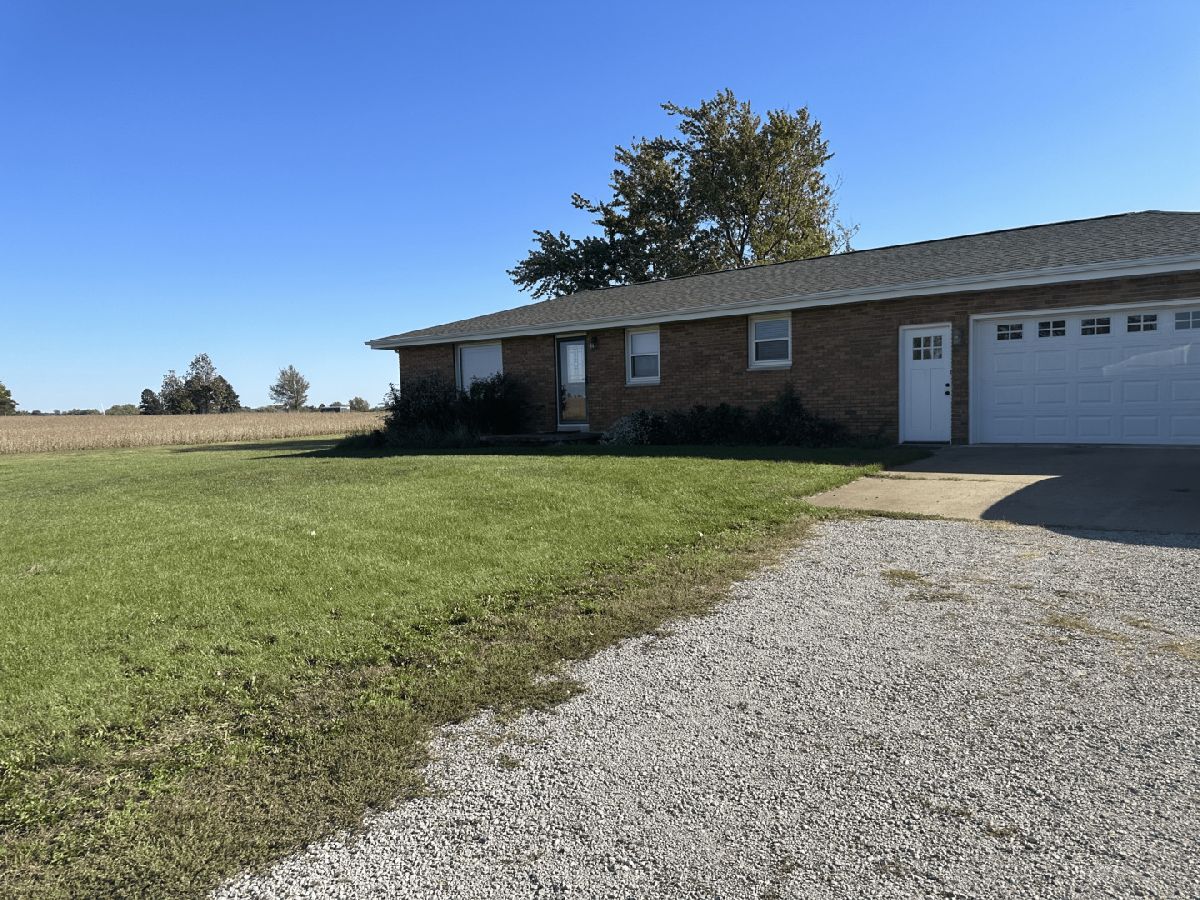  Sold Deer Creek Illinois, 1177 County Road 250