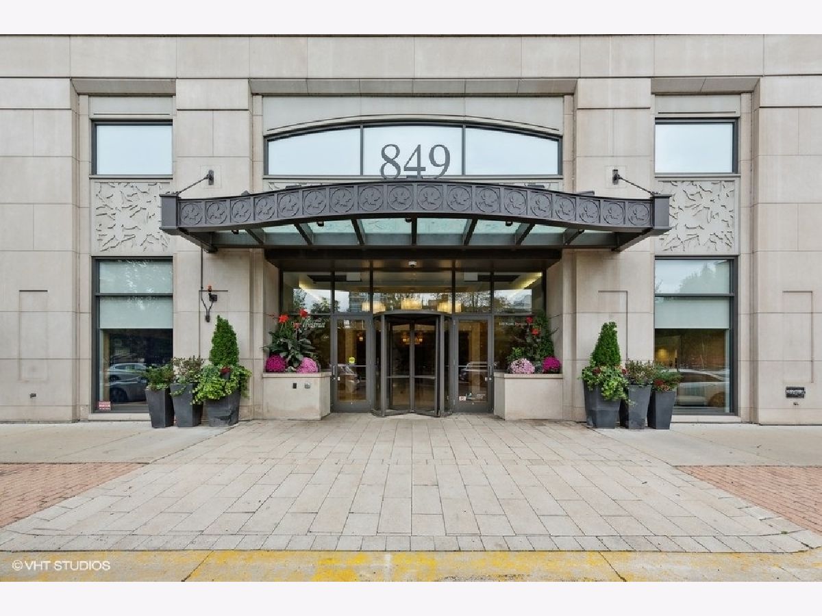 Condominiums Sold Parc Chestnut Chicago Illinois, 849 Franklin