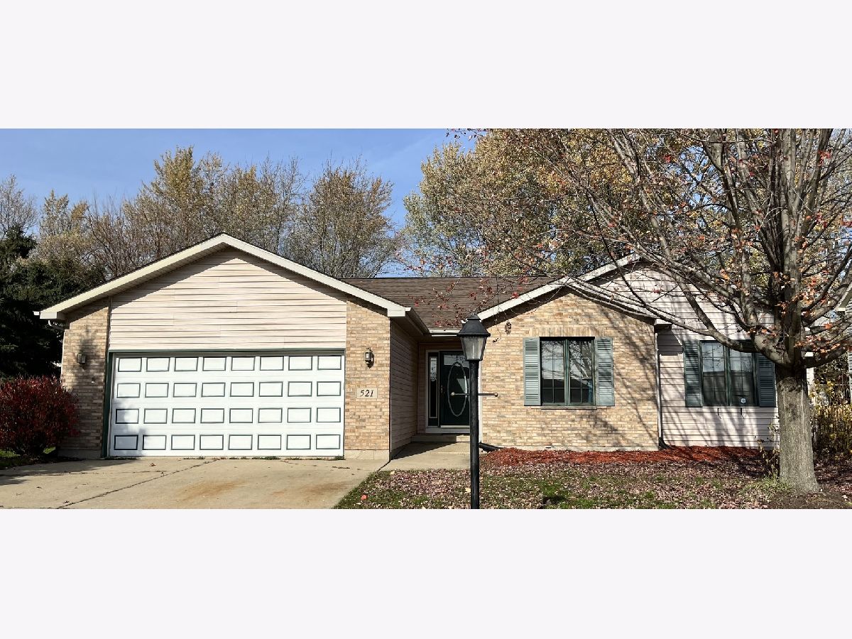 Homes Sold Prairie Ridge Woodstock Illinois, 521 Blue Bonnet