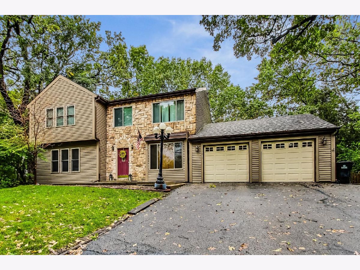  Rented Johnsburg Illinois, 4613 Hickory