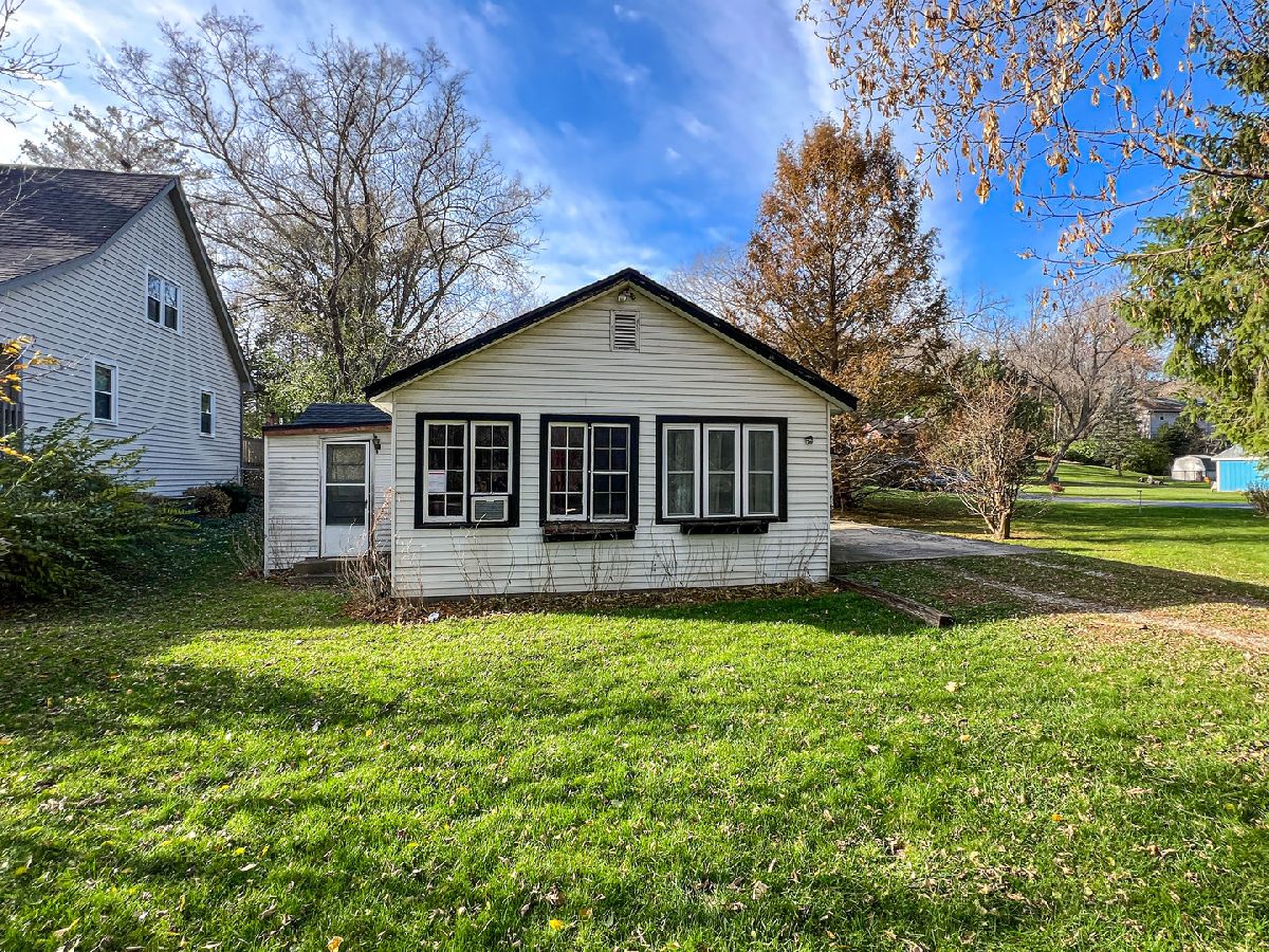 Homes Sold Oakwood Hills Cary Illinois, 10 Hilltop