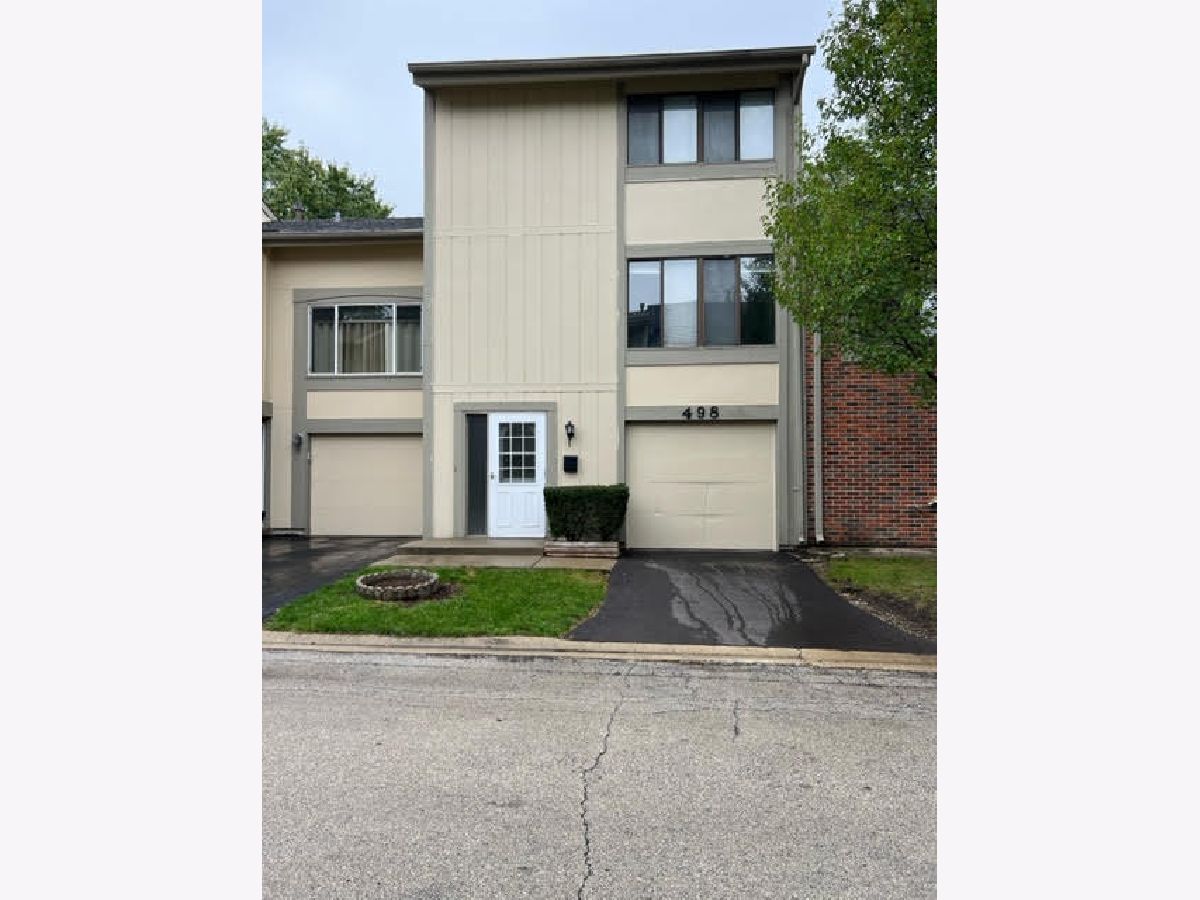 Townhomes & Condos & Homes Rented The Trails Roselle Illinois, 498 Canterbury